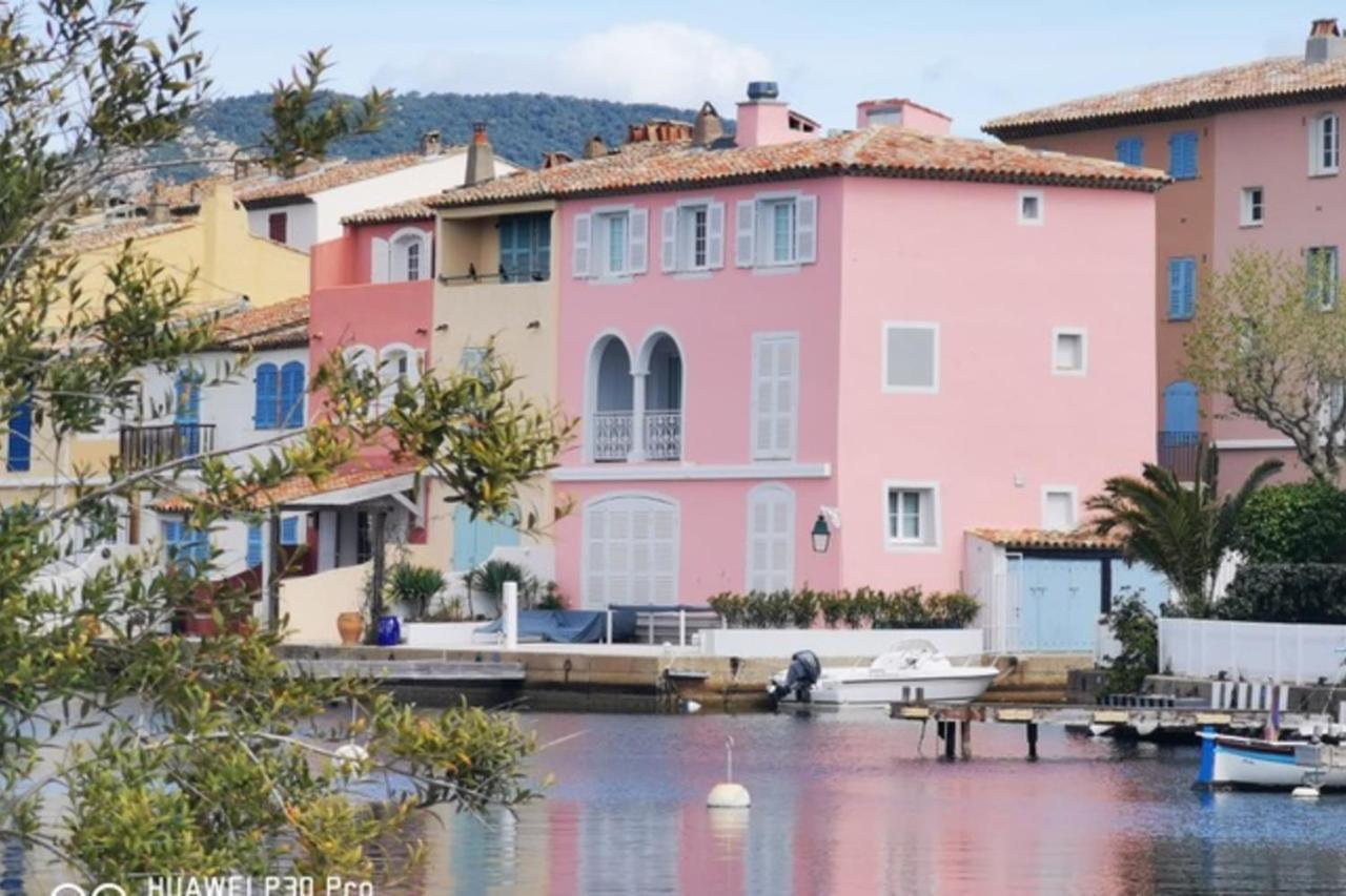 Charming Apartment Overlooking The Lake City Grimaud Extérieur photo